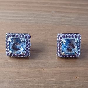 St. John clip-on Stud Earrings Amethyst color main stone and plum color …